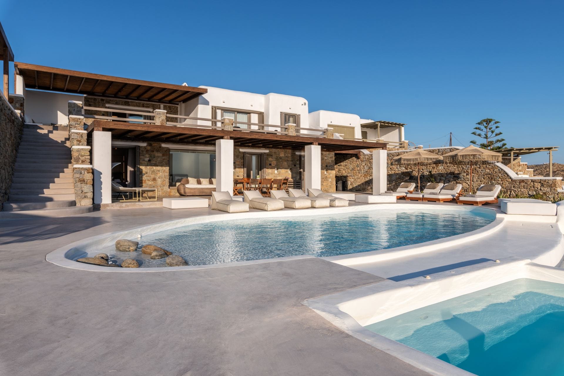 Villa M — luxury villa photo 1