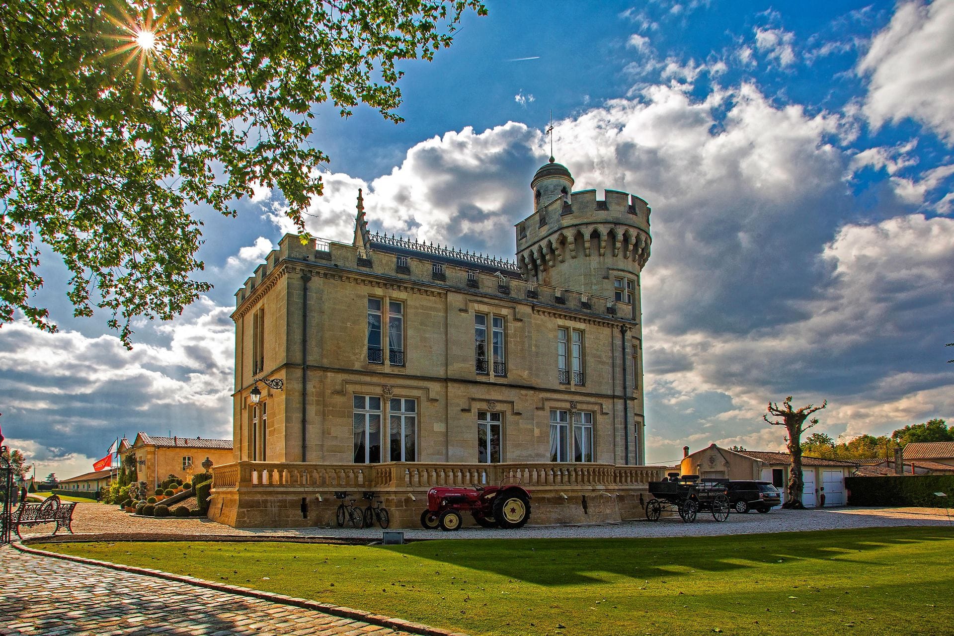 Chateau Pessac — luxury villa photo 1