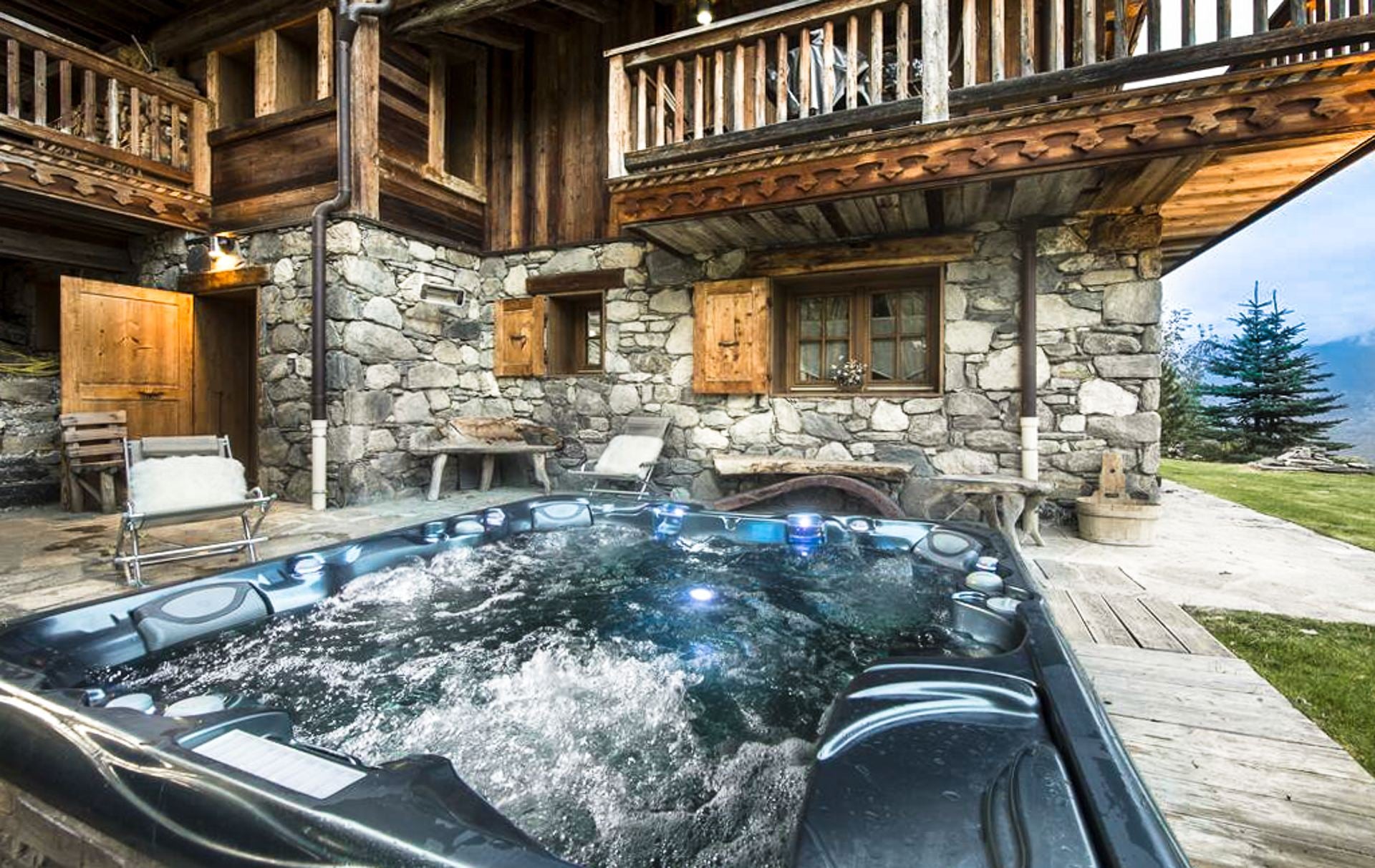 Chalet 4 - Image 1