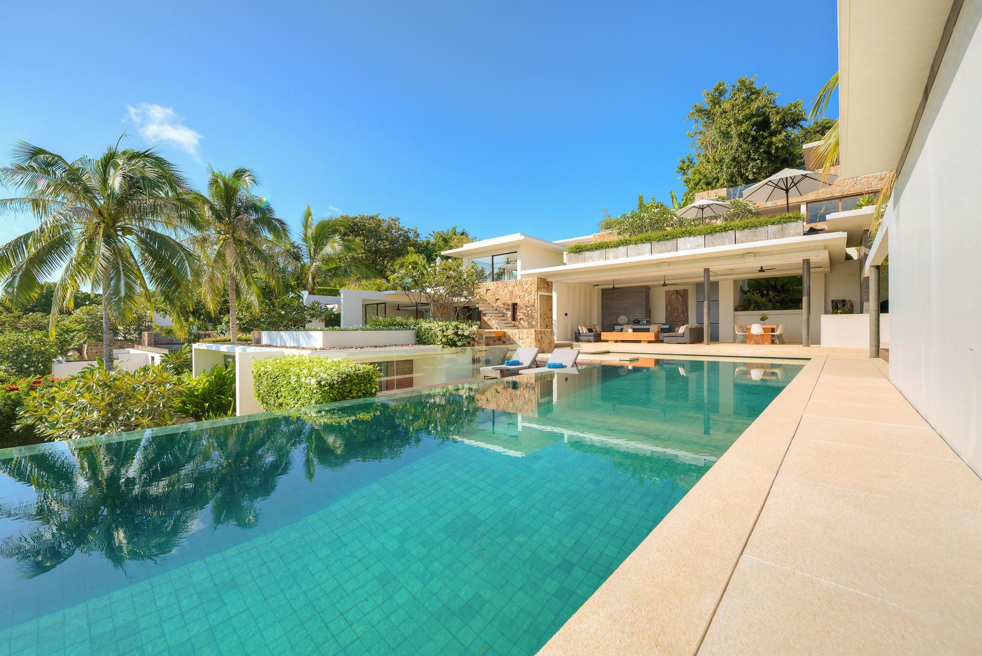 Samujana Villa 16 - Image 1