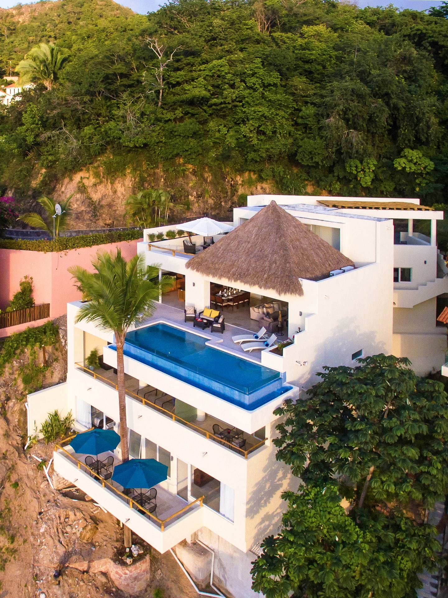 Casa Suhana — luxury villa photo 1