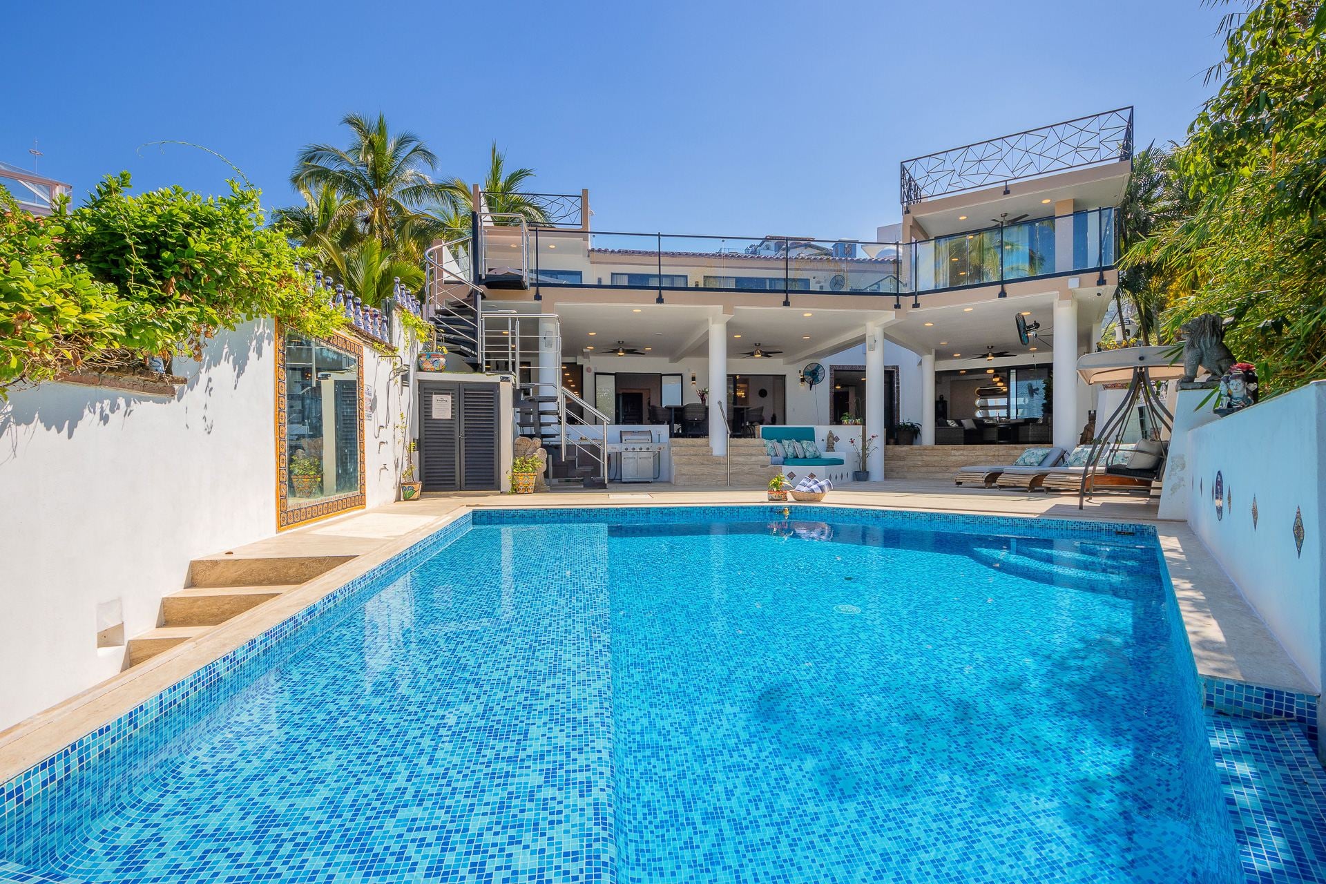 Casa Morada - Image 1