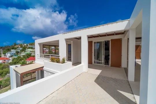 Villa Acropolis - Image 1