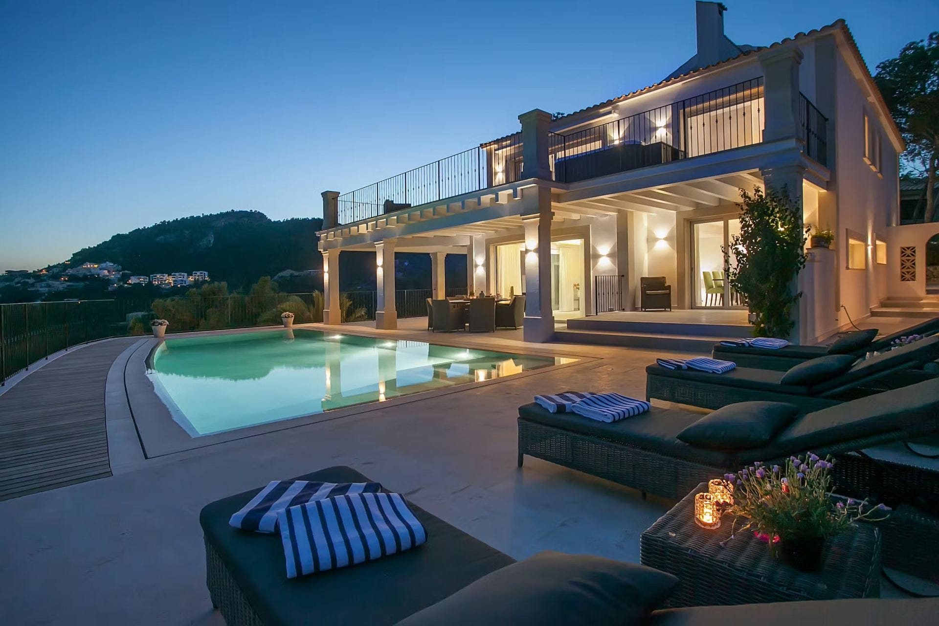 Villa Willow — luxury villa photo 1