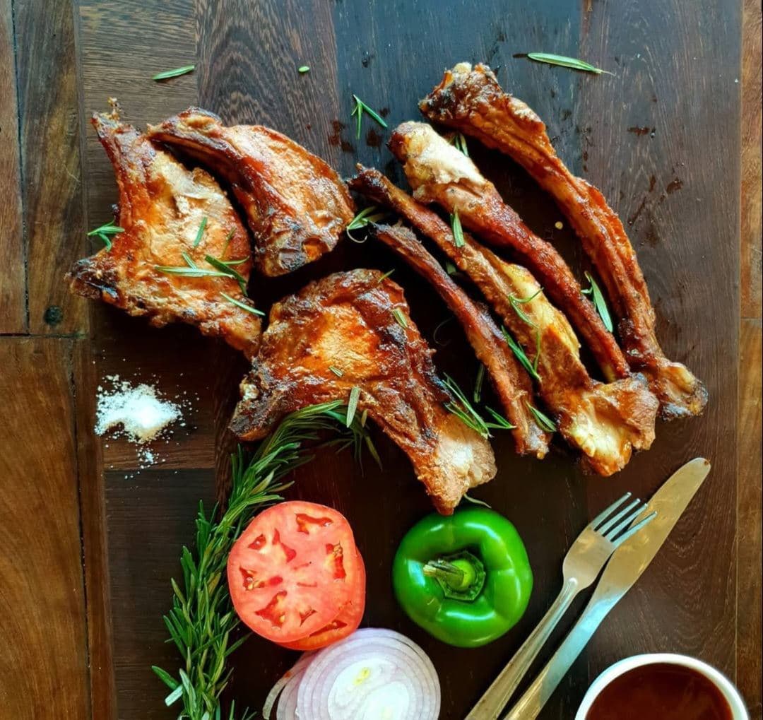 Herb-Infused Grilled Lamb Chops