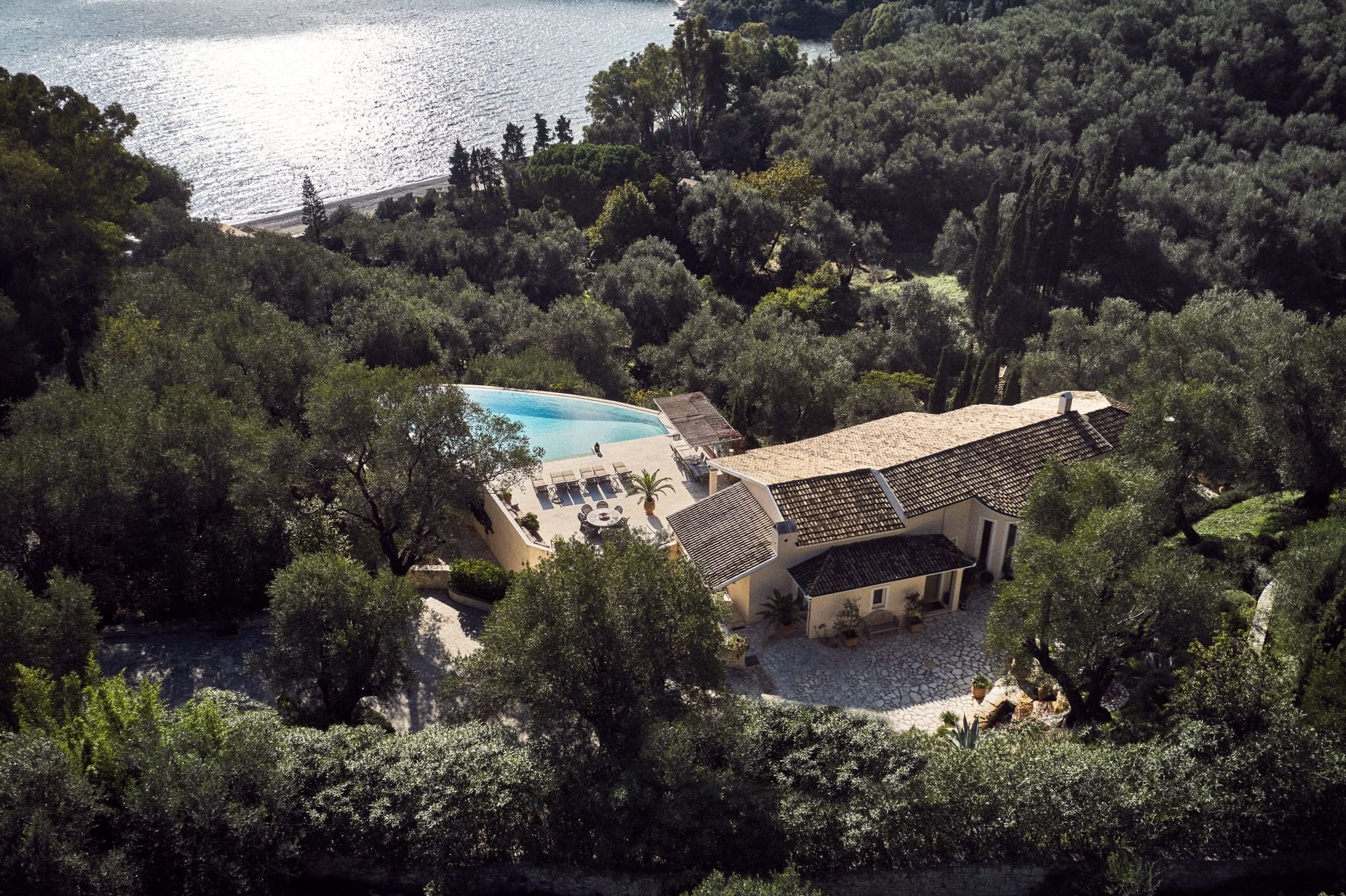 Villa Nafsika — luxury villa photo 1