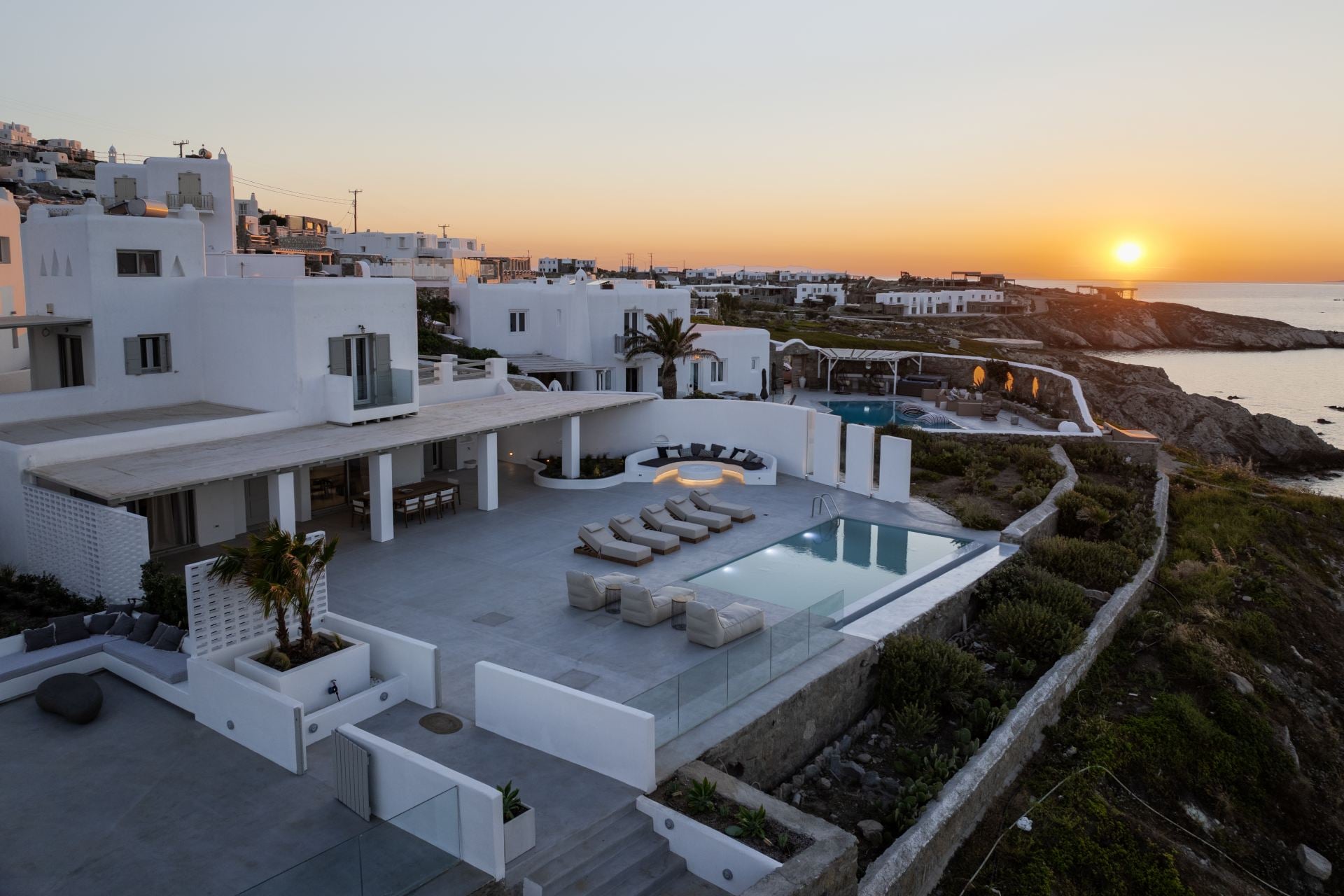Villa Mayfair - Image 1